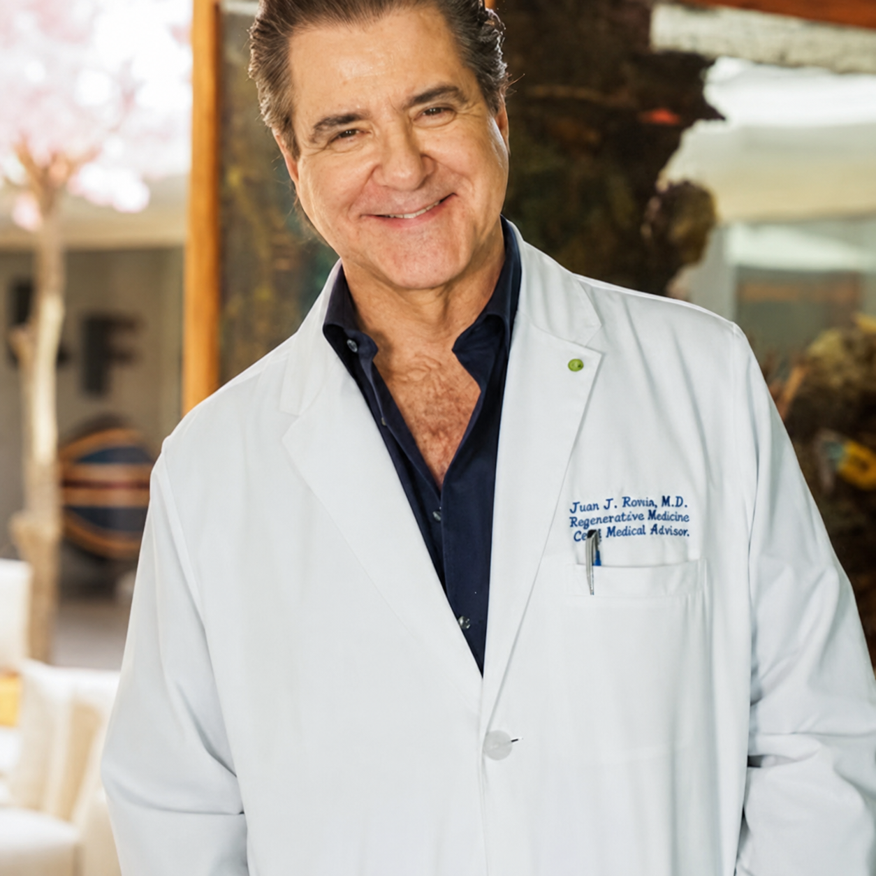 Dr. Juan Remos, Internal Medicine and Age Management physician